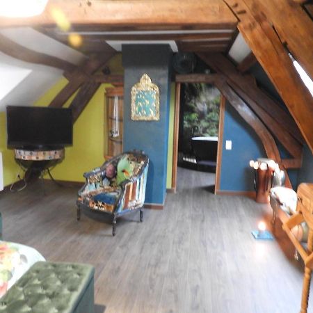 L'Ecrin Du Val De Sambre Bed & Breakfast Maubeuge Dış mekan fotoğraf